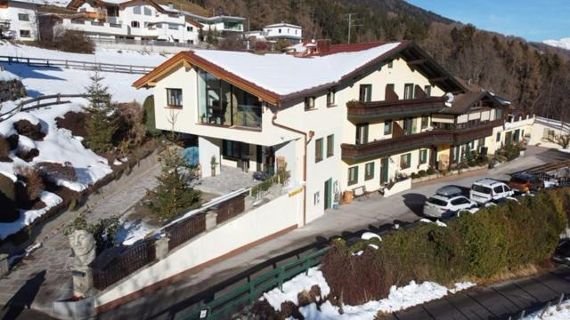 Landhaus Toechterle Lejlighed Telfes im Stubai Eksteriør billede